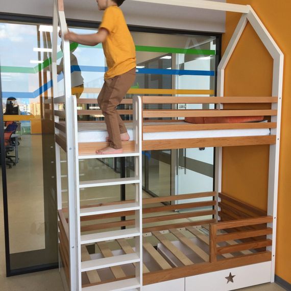 Детская кроватка Джула (Jula) из массива бука