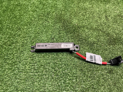 Антенна Hyundai Solaris 2 (2017-2022)