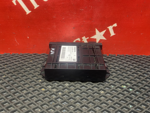 Блок управления двери левый 2019г