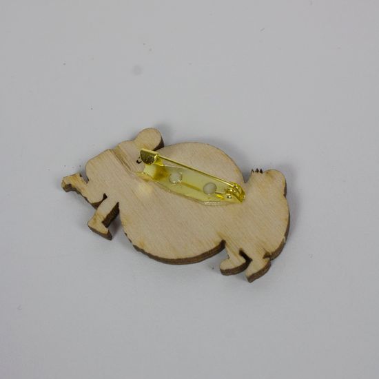 Деревянный значок. Мы на Луне