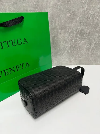 Косметичка Bottega Veneta Intrecciato черный