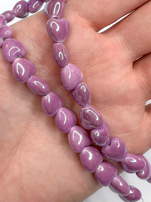 Керамические бусины Сердце, 10/13/15 мм, на нитке 32 см