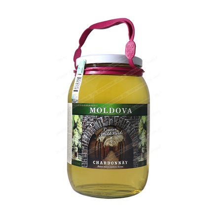 Вино Молдова Chardonnay белое полусладкое (банка) 2 л
