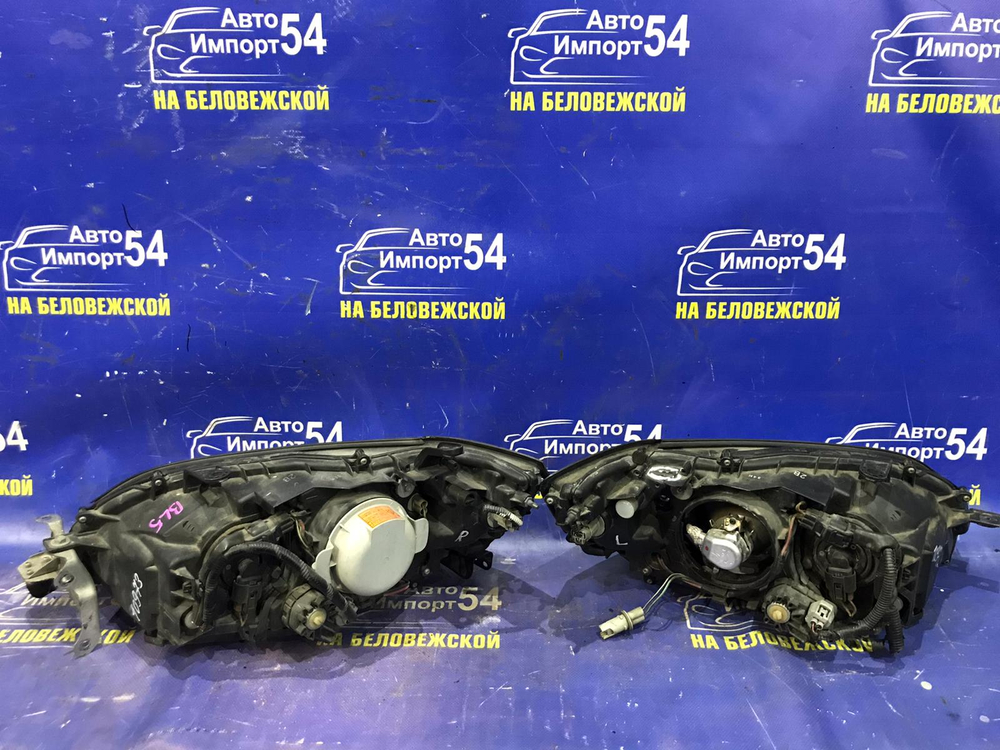 Фара передняя левая SUBARU LEGACY 2003-2005