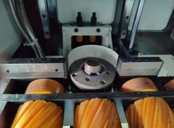 Cверлильно-резьбонарезной станок Flott SB 30 MV Plus R2