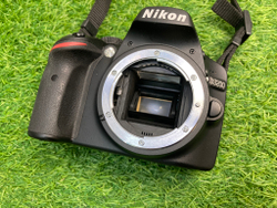 Nikon D3200 Kit ED 18-55mm 3.5-5.6G II 3400 кадров