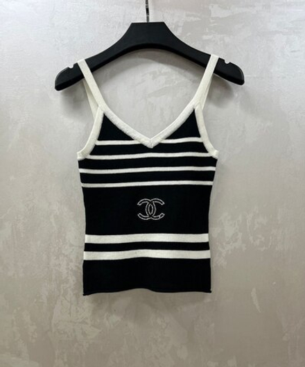 Топ CHANEL