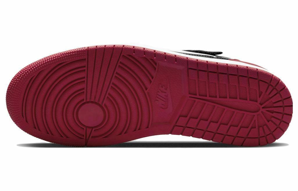 Кроссовки Jordan Air Jordan 1 Low Flyease "Bred"