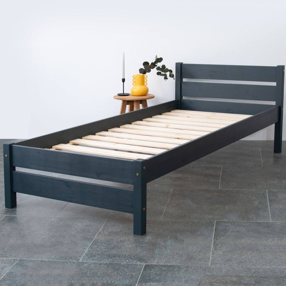 Кровать деревянная 90х200 из сосны Бора, с основанием кровати, серый