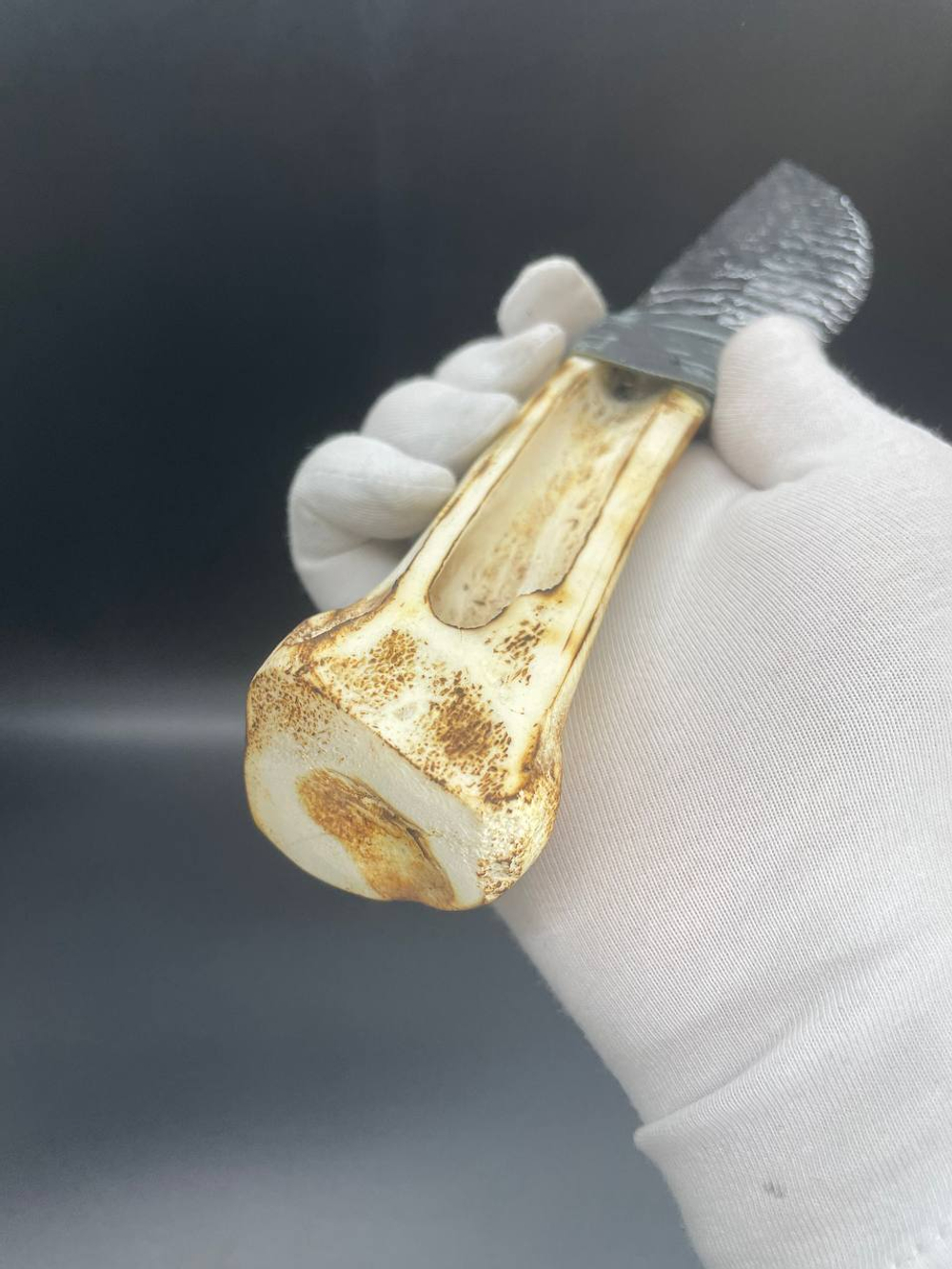 Обсидиановый клинок с рукоятью из обожженной кости 22 см