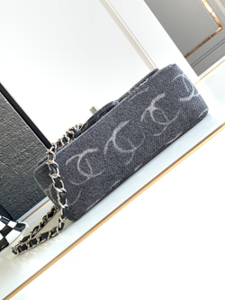 Chanel Bag 20 cm