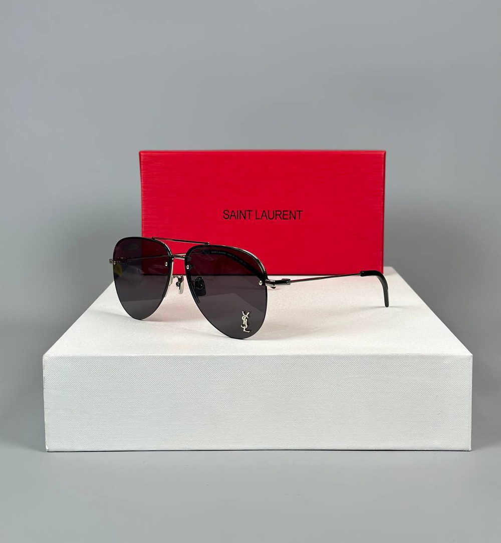 Очки Saint Laurent