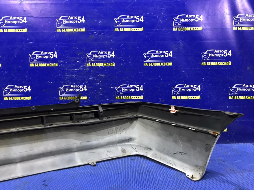 Бампер задний TOYOTA CARINA 1996-1998