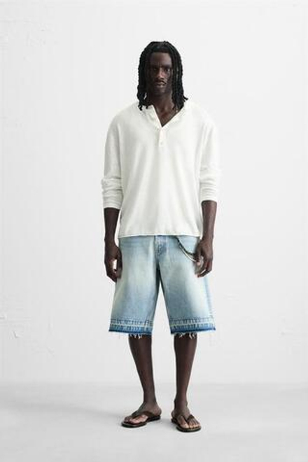 ZARA ДЖИНСОВЫЕ ШОРТЫ-БЕРМУДЫ СВОБОДНОГО КРОЯ, ГОЛУБОЙ