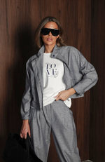 Костюм-тройка с брюками с защипами