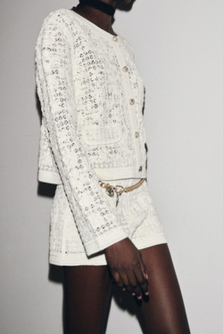 ZARA КАРДИГАН ИЗ КРУЖЕВА КРОШЕ С ПУГОВИЦАМИ, ЖЕЛТОВАТО-БЕЛЫЙ