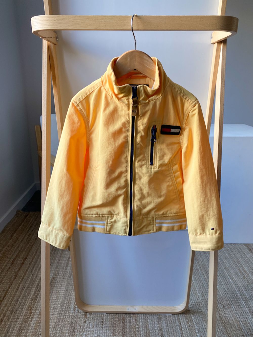 Ветровка Tommy Hilfiger, 104