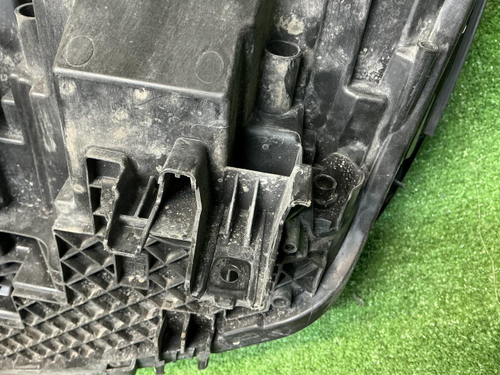 Фара правая BMW 5er G30 (2020-2023) LED