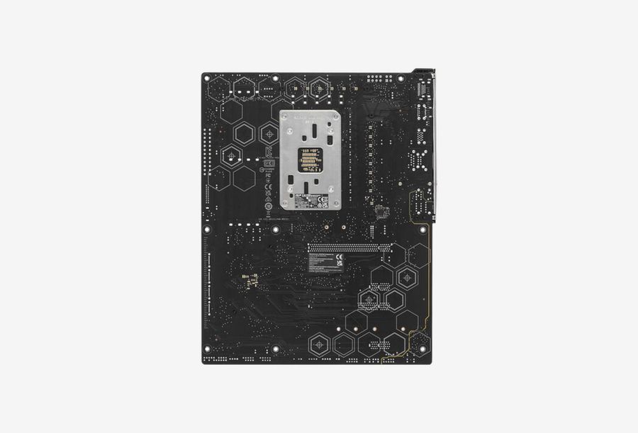 ASUS TUF GAMING A620-PRO WIFI_0226709110237