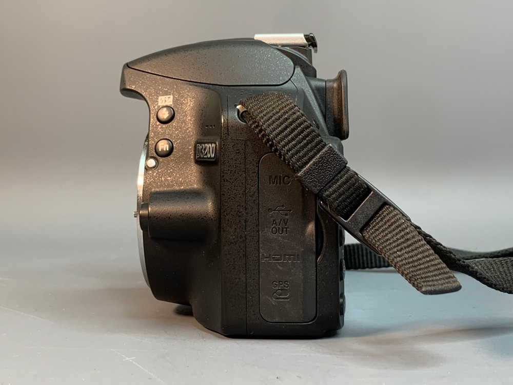 Nikon D3200 kit 18-55mm VR 1500 кадров