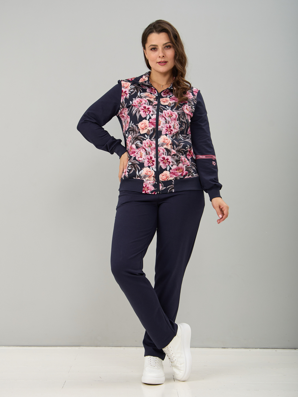 Костюм с брюками КБ-384/тсиний-пионы