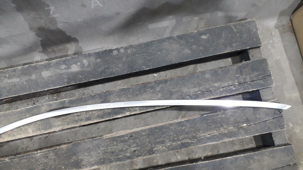 Молдинг двери передней правой Mercedes S (W222) 13-20 Б/У Оригинал A2226980280