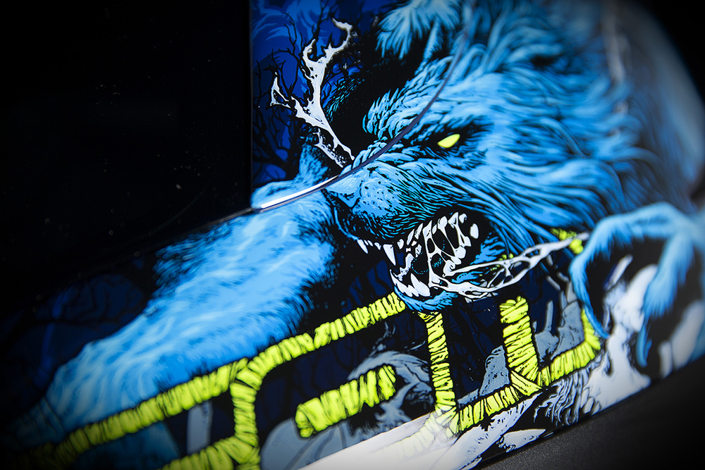 Icon Airmada Thriller