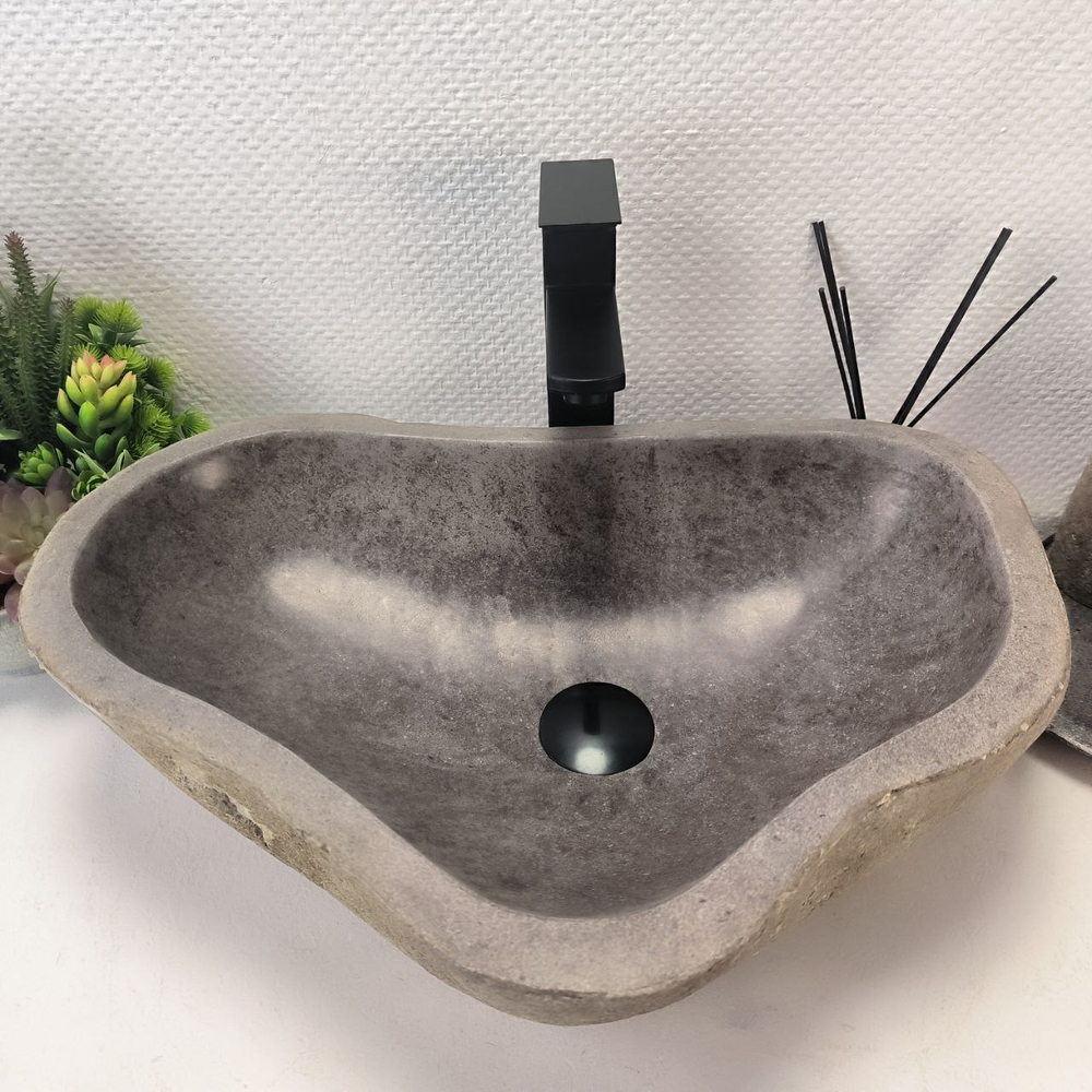 Раковина из речного камня RS-63650 (54*39*15) 0122