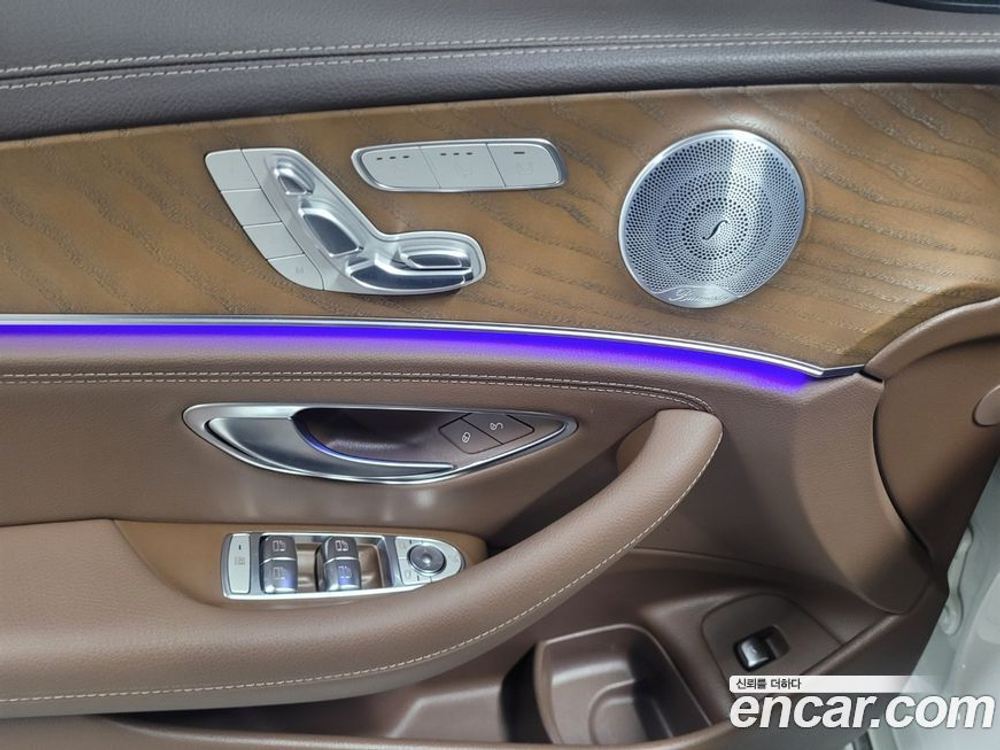 Mercedes-Benz E-Class W213 E300 4MATIC Exclusive (12.2019)