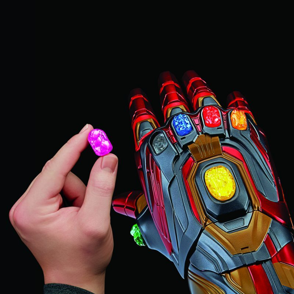 Hasbro Marvel Legends Avengers - Нано-перчатка Железного человека F0196