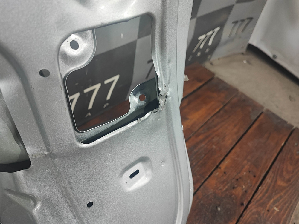 Крышка багажника Volkswagen Touareg 2 10-18 Б/У Оригинал 7P6827159B