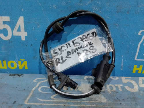 Датчик ABS задний левый NISSAN TIIDA LATIO 2004-2012