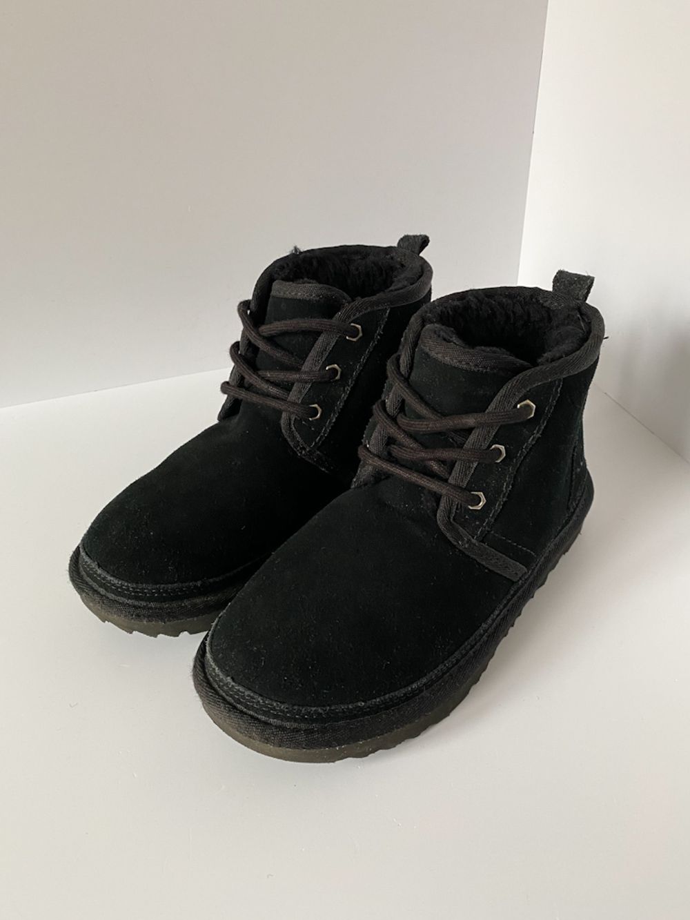 Новые ботинки UGG, 31,5