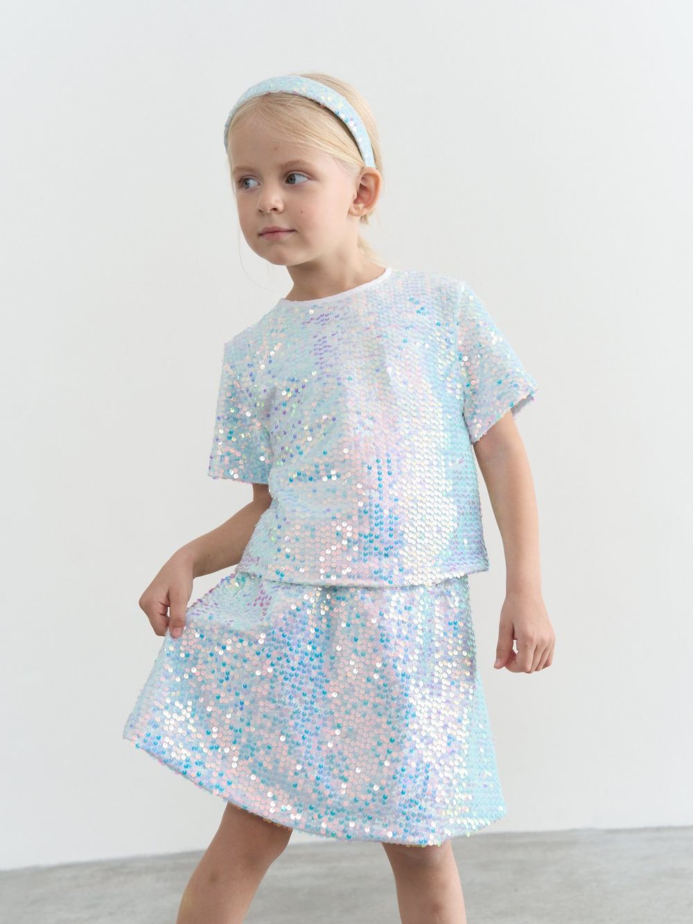 Топ бархатный с пайетками "Снежные искры"