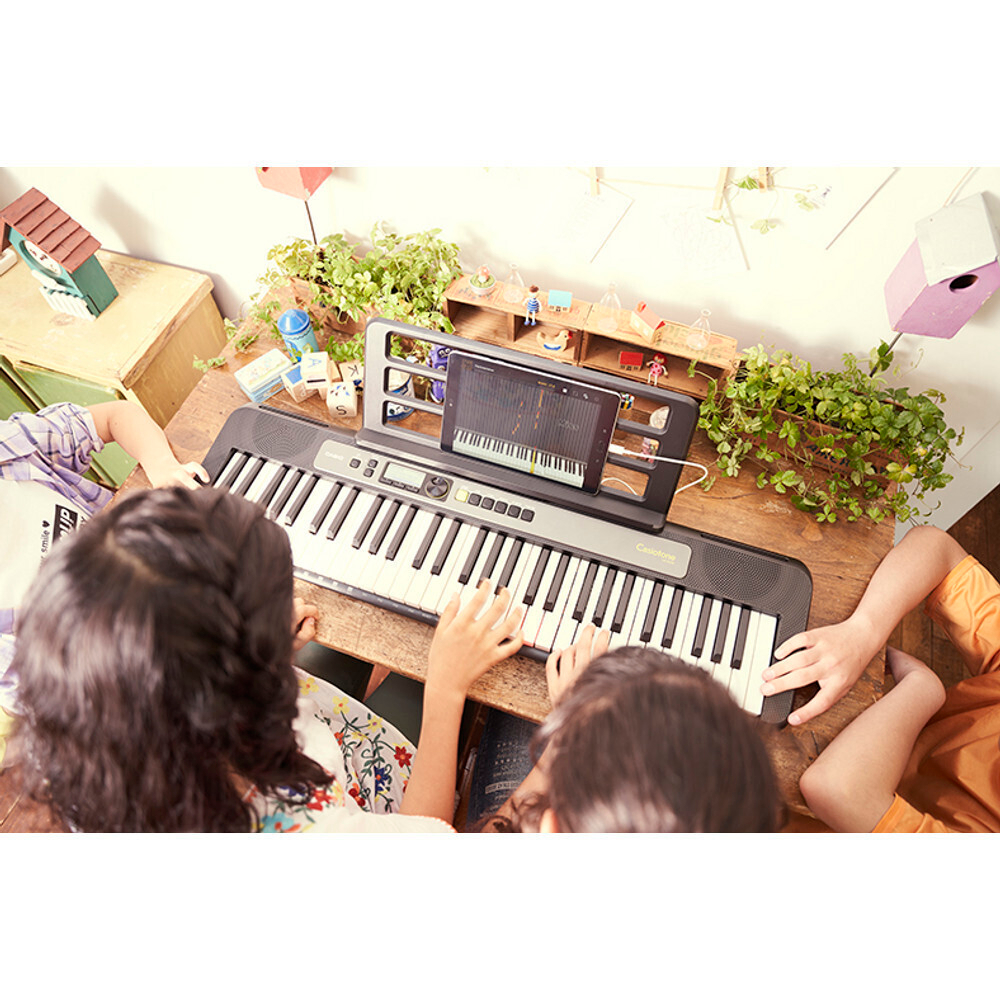 Синтезатор CASIO LK-S250