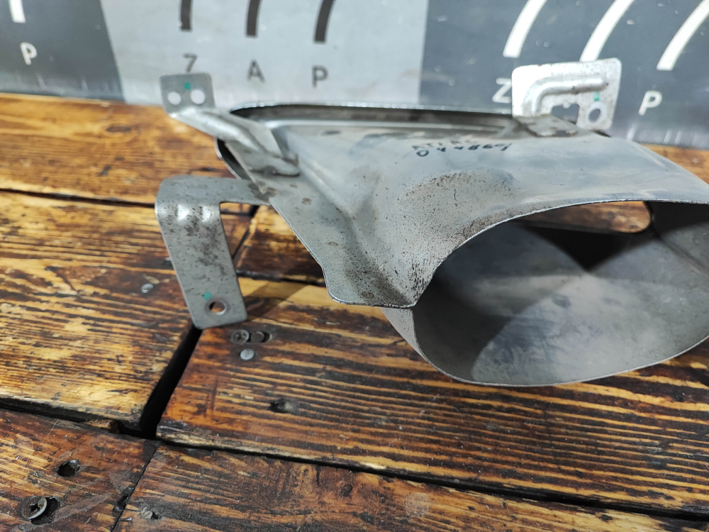 Насадка глушителя левая Geely Atlas Pro 21-нв Б/У Оригинал 6044066800