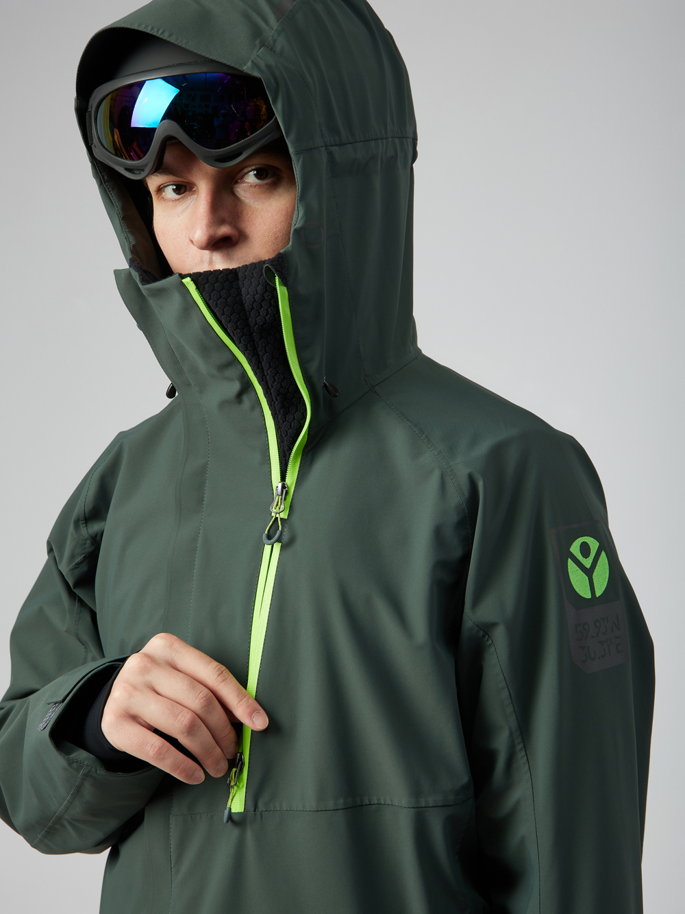 Куртка горнолыжная мембранная на сетке Мустаг