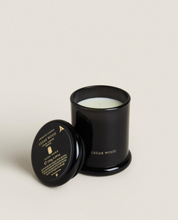 Zara Home - Ароматическая свеча cedar wood, 150 г