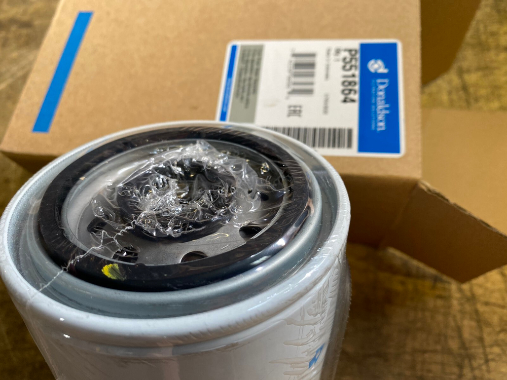 Фильтр топливный Donaldson P551864