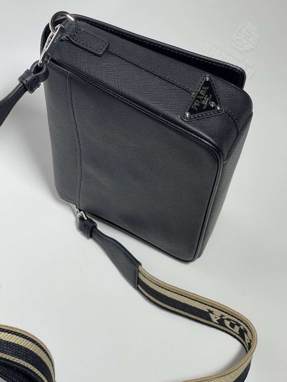 Сумка через плечо Prada