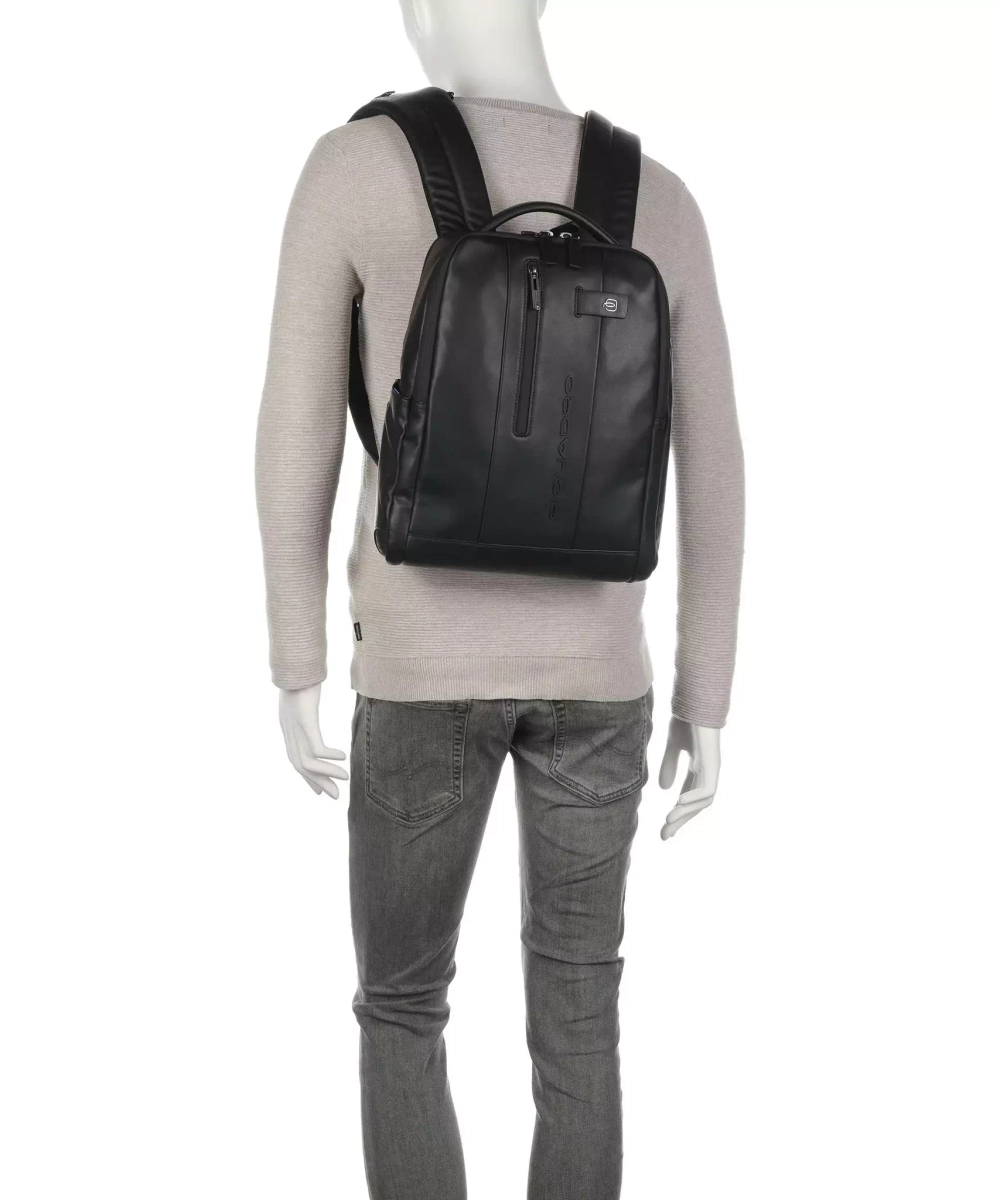 Рюкзак кожаный Piquadro Urban/Nero