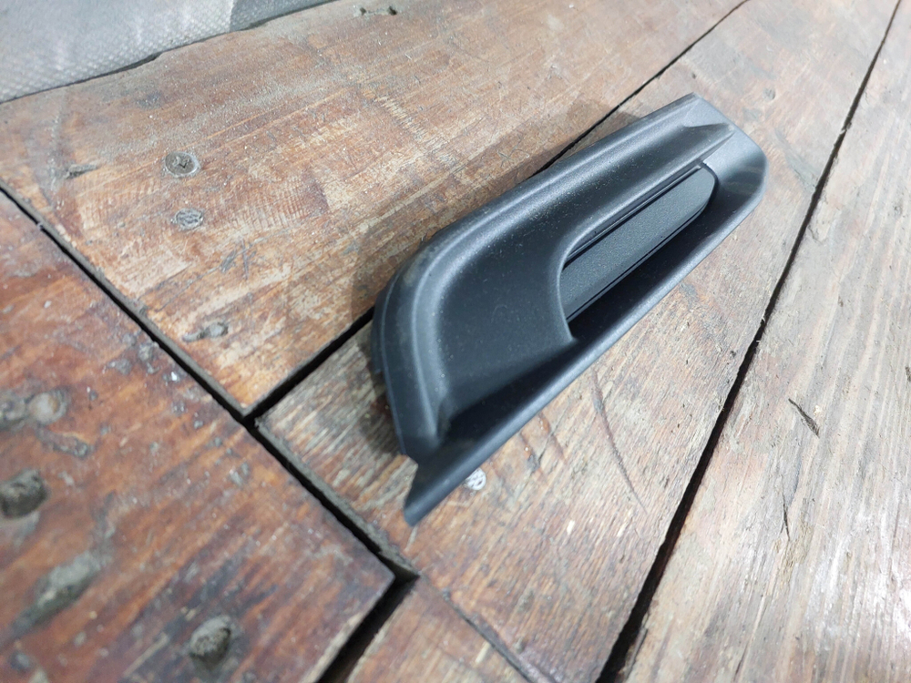 Накладка переднего бампера левая Volvo V90 Cross Country 20-нв Б/У Оригинал 32227357