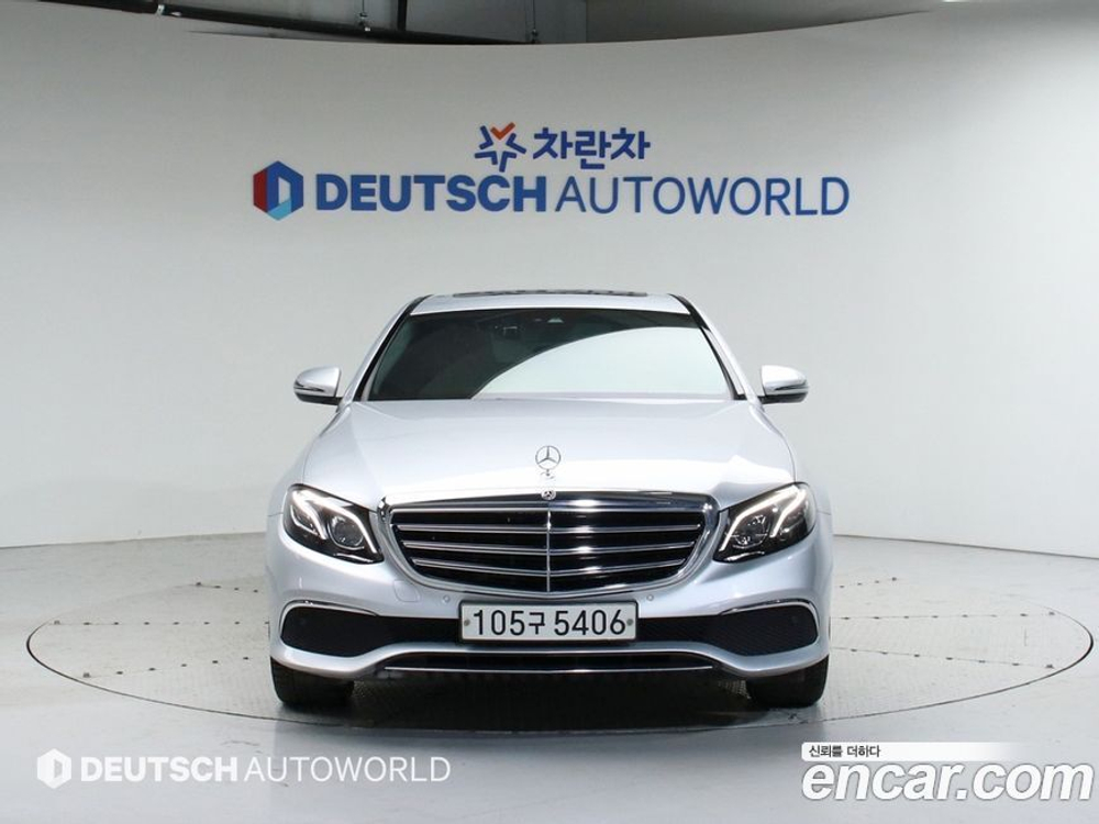 Mercedes-Benz E-Class W213 E220d Exclusive (10.2019)