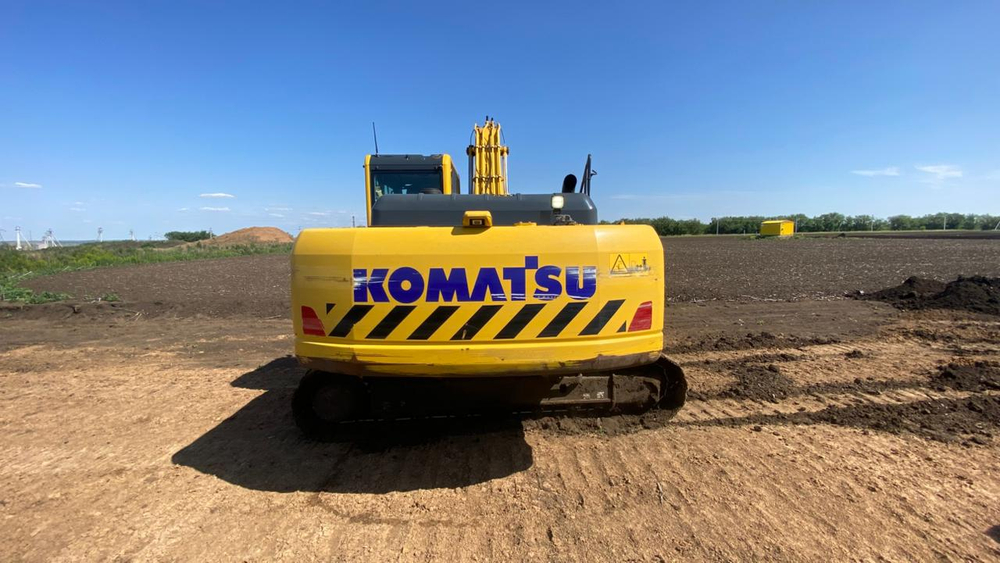 KOMATSU PC 210 Экскаватор PC210-10M0 (Дизельный, 6,7 л, 168 л.с., АТ)