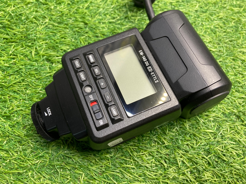 Sigma EM-140 DG EO-ETTL II