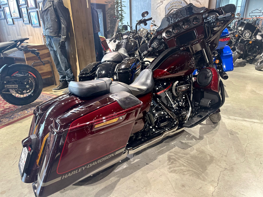 Harley-Davidson CVO Street Glide, 2018
