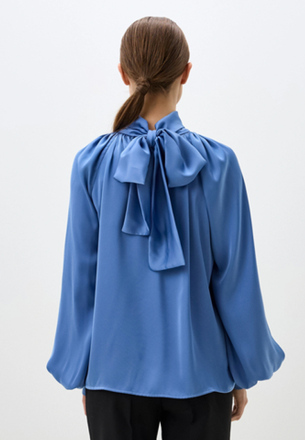 Блуза из шелка, цвет голубой