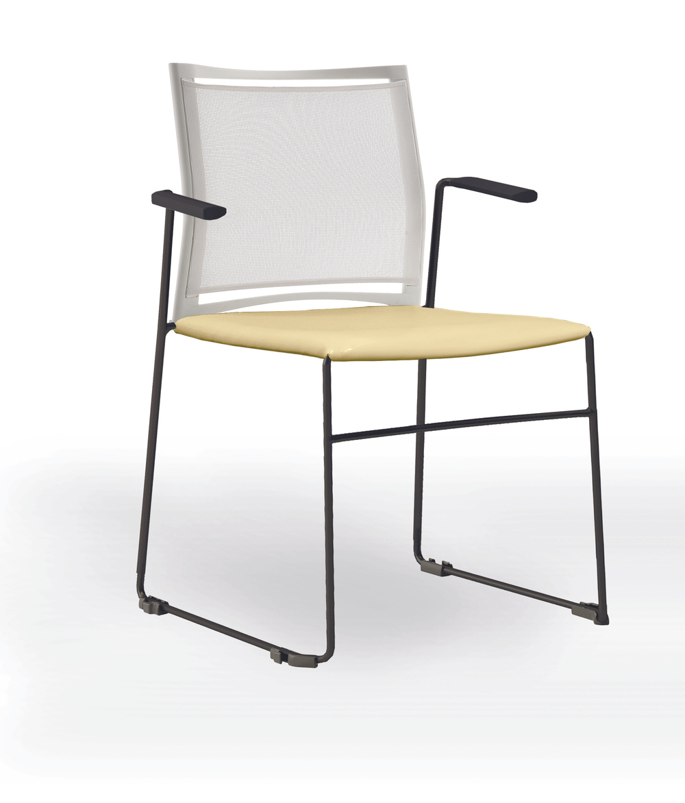 Web стул на полозьях с подлокотниками и спинкой-сеткой