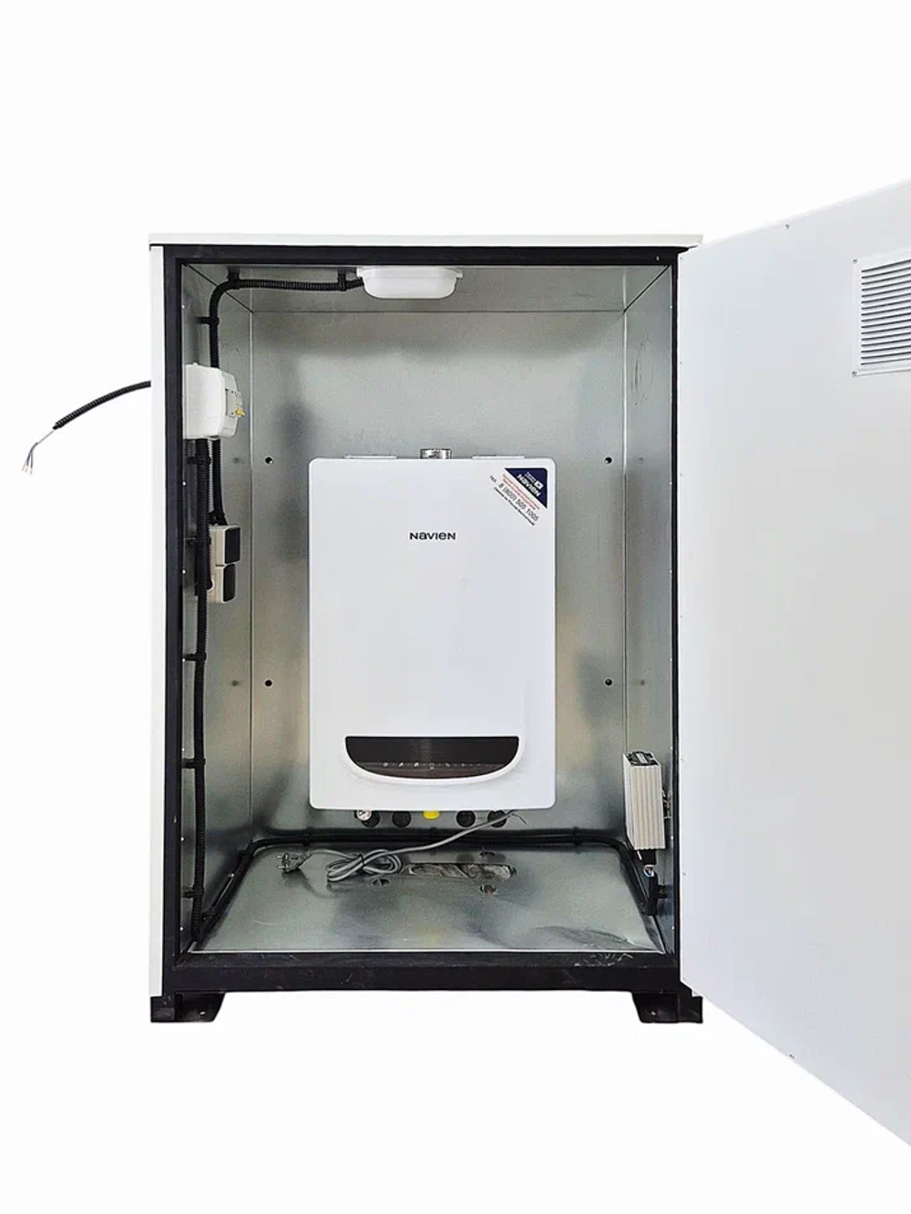 Комплект котел настенный NAVIEN Deluxe C-24k COAX + термобокс наруж. размещения + коаксиальная труба