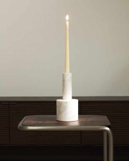 Подсвечник Zalvori из белого мрамора 23 см